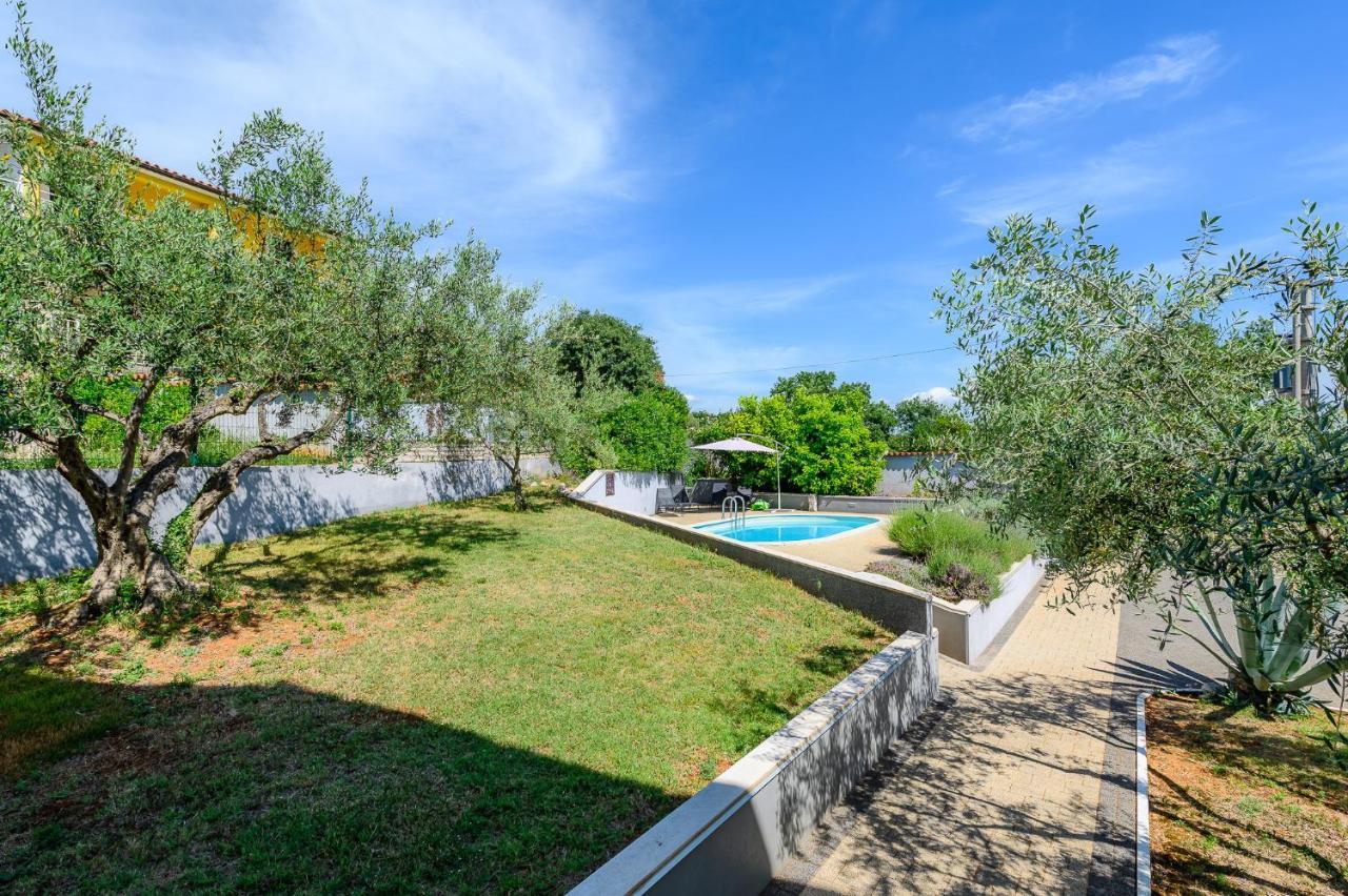 Villa Elisa Kaštelir Dış mekan fotoğraf