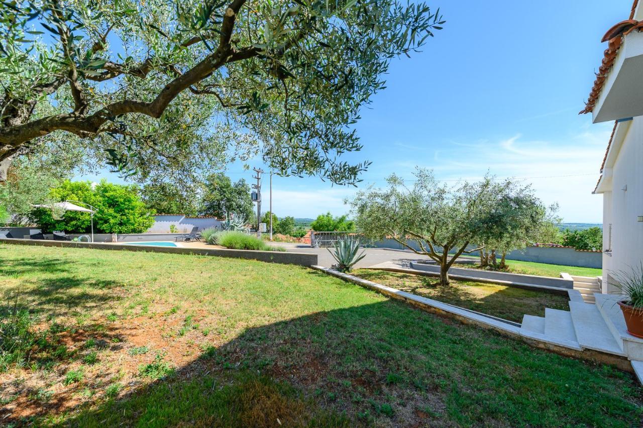 Villa Elisa Kaštelir Dış mekan fotoğraf
