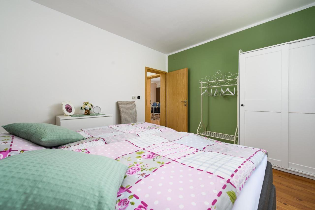 Villa Elisa Kaštelir Dış mekan fotoğraf